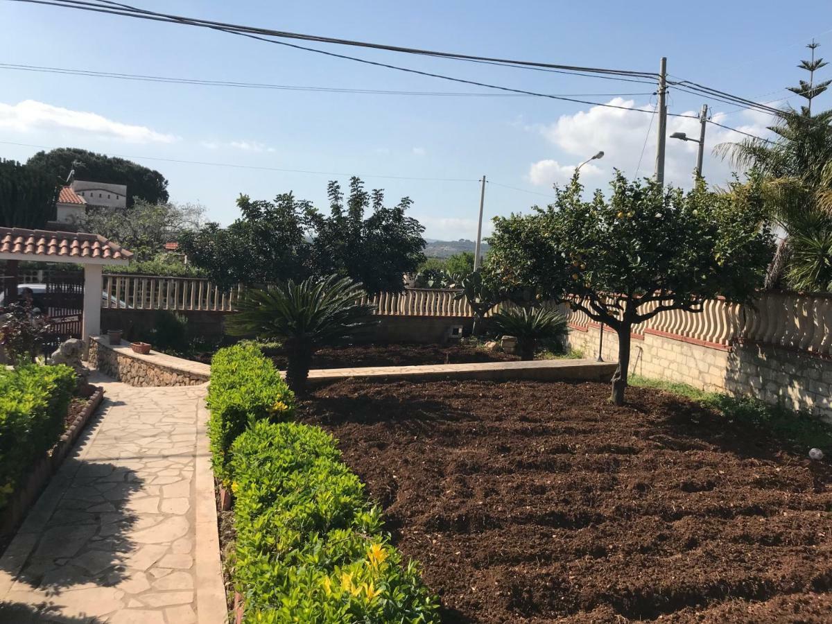 Villa Salvatrice Lido di Noto Екстер'єр фото