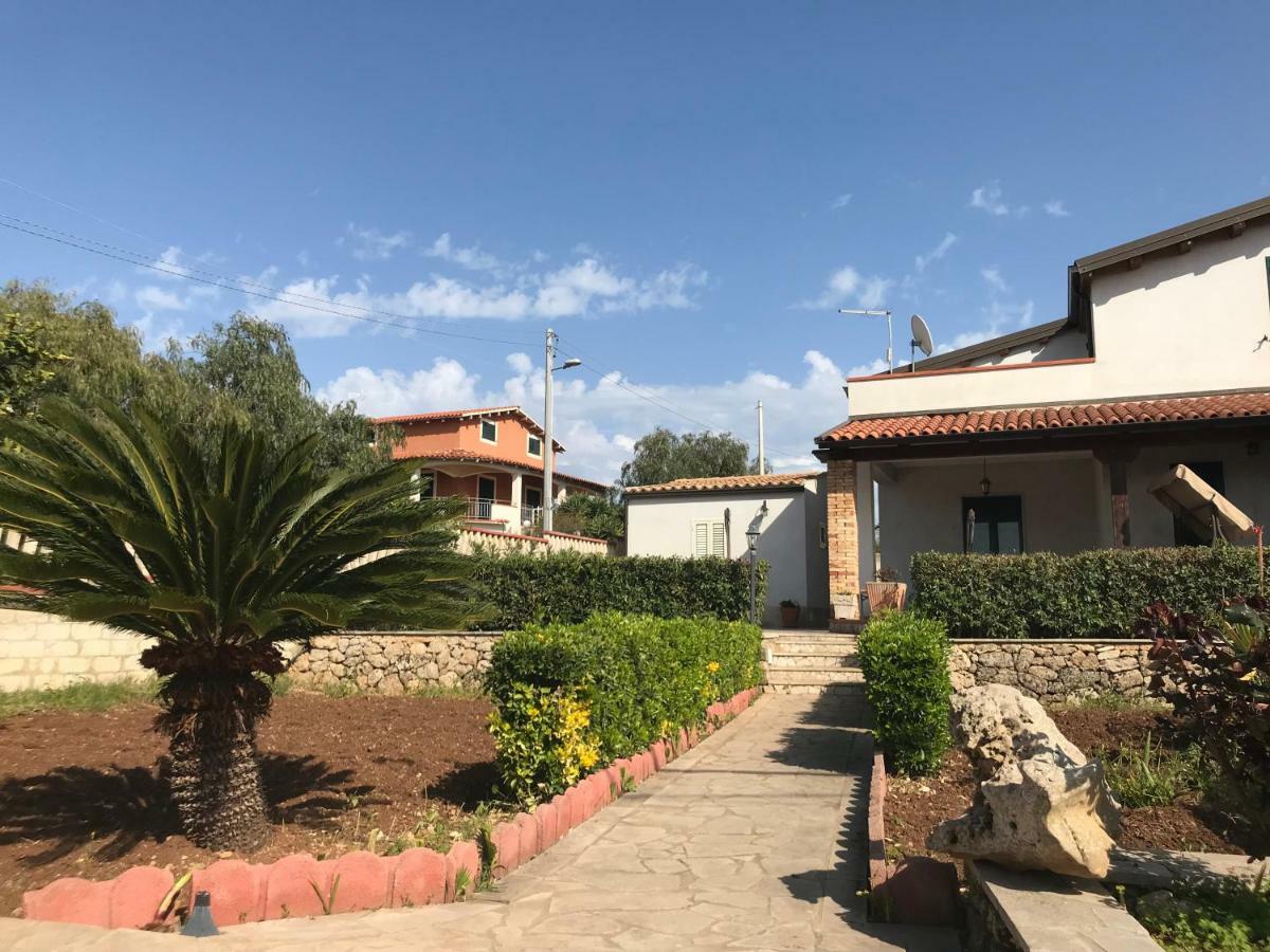 Villa Salvatrice Lido di Noto Екстер'єр фото