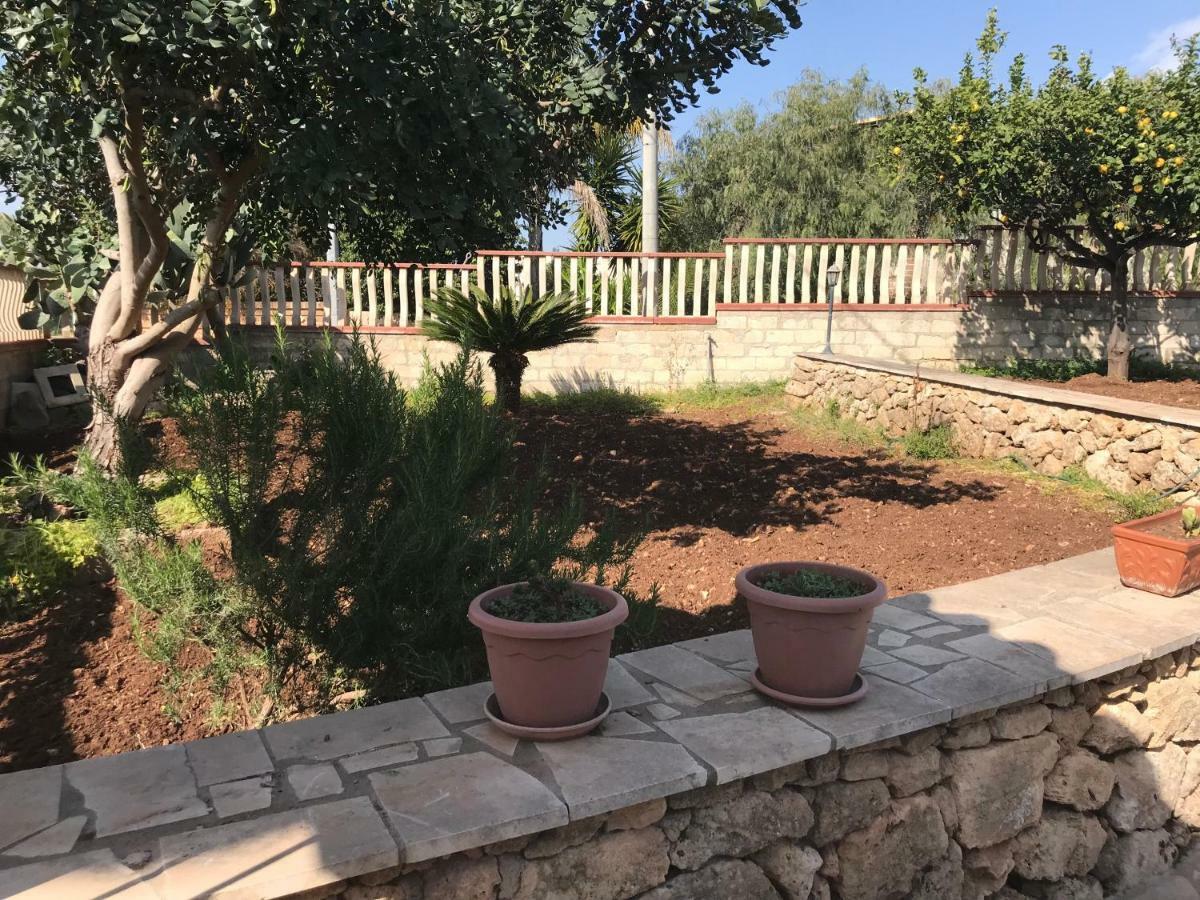 Villa Salvatrice Lido di Noto Екстер'єр фото